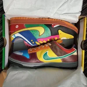 Nike | Shoes | Special Edition Mario And Luigi Sb Dunks  display picture 2